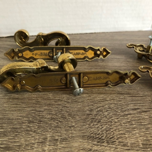 Vtg Brass Chippendale Cabinet Hardware - Picture 11 of 15